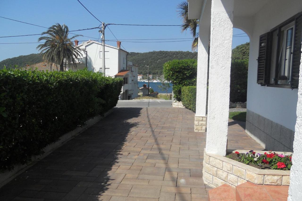 Apartment Supetarska Draga - Donja 5030A Εξωτερικό φωτογραφία