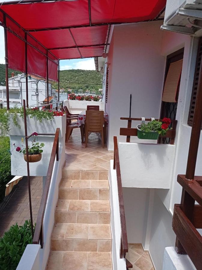 Apartment Supetarska Draga - Donja 5030A Εξωτερικό φωτογραφία